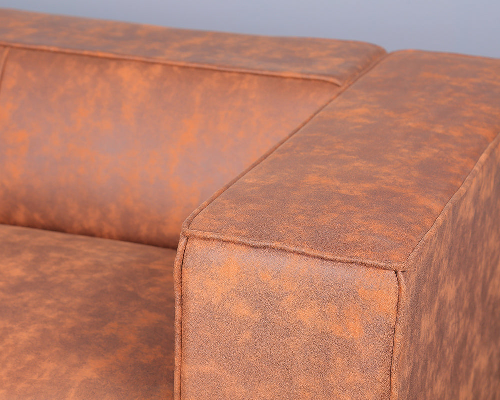 New York Style Classic 2S Sofa