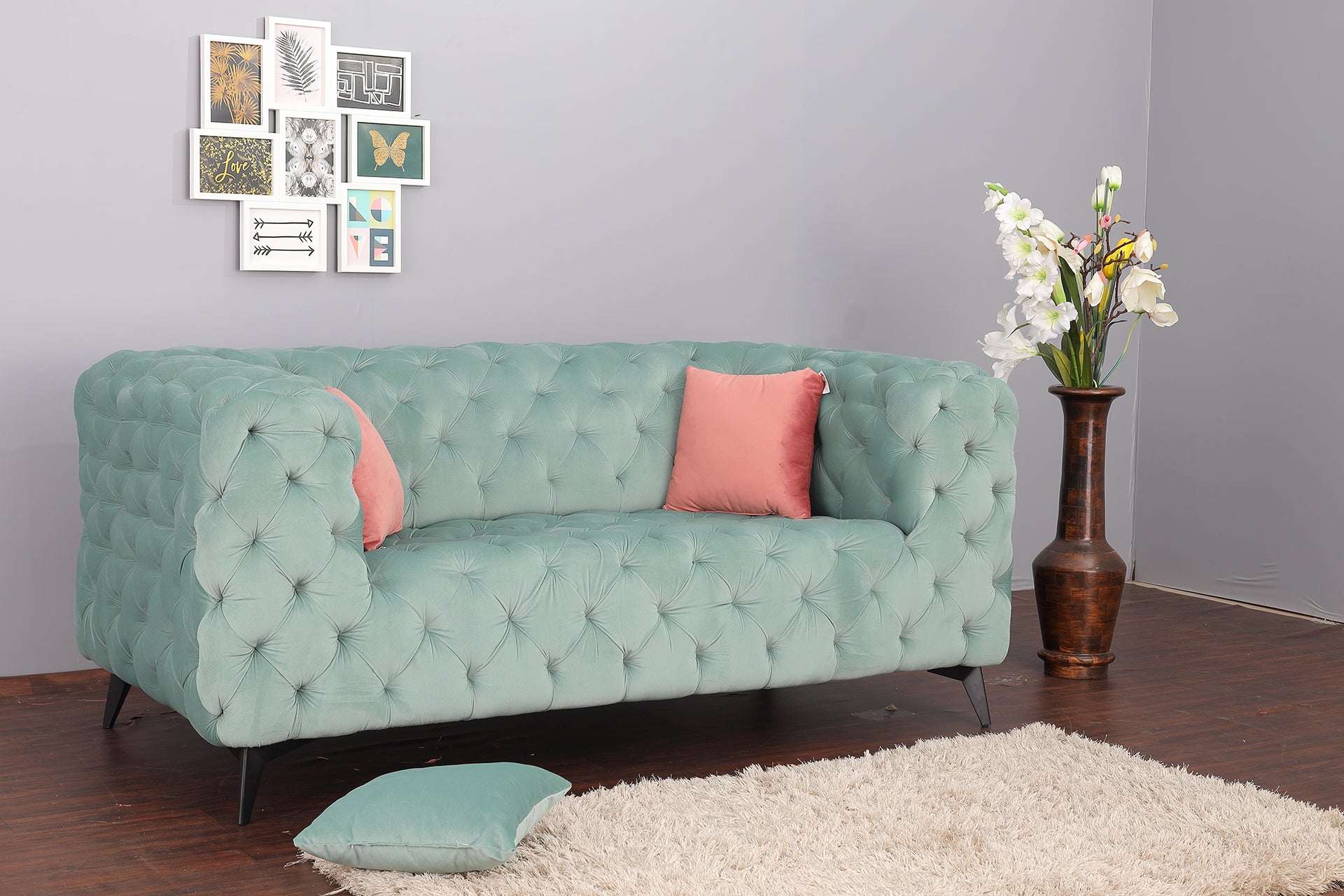 2 S Full Tuft Block Chester Sofa