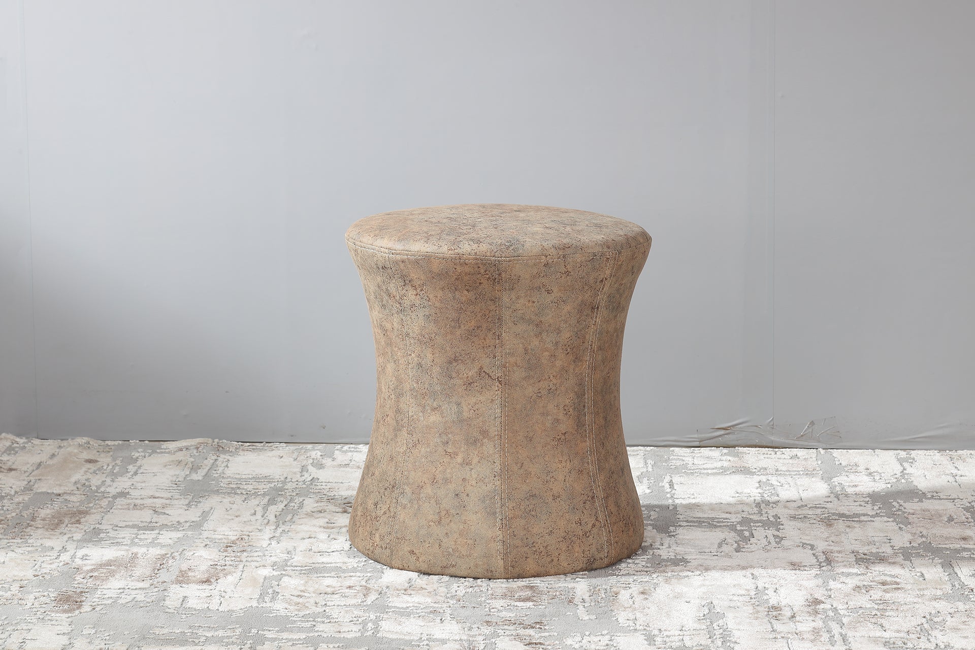 Damaru Shape Pouf