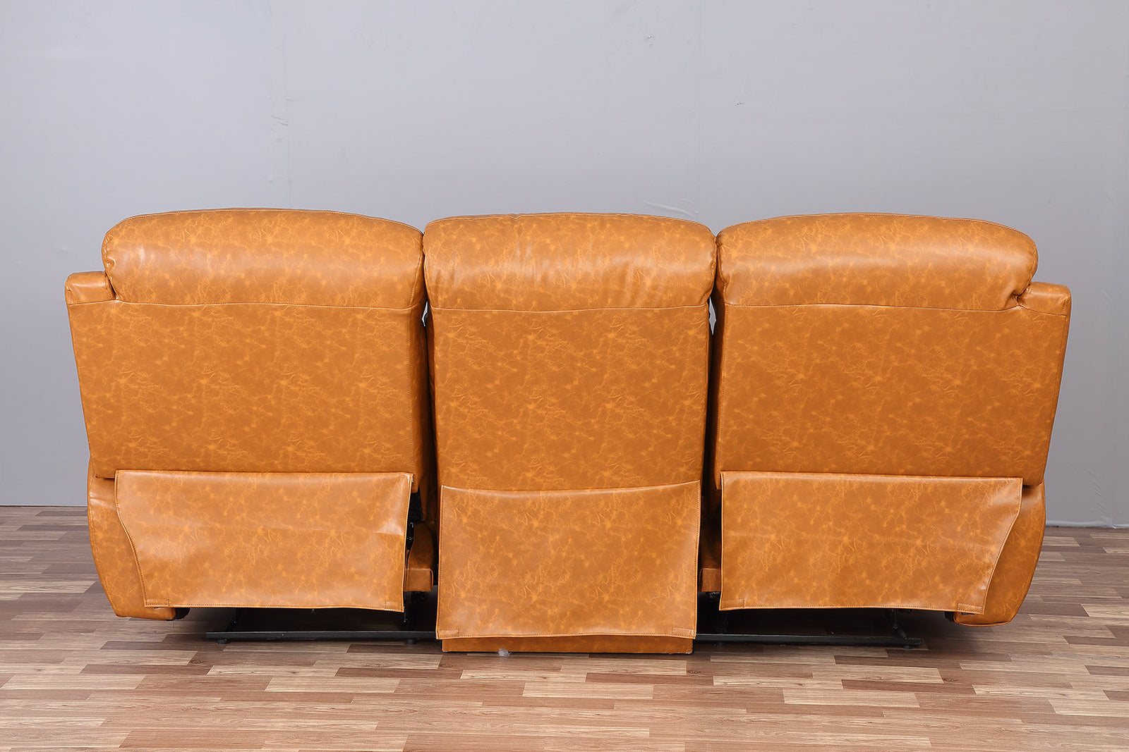 Tokyo 3 Seater