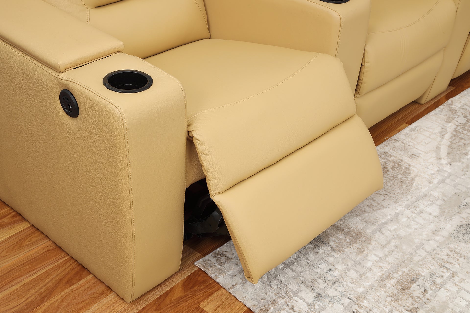 Italian Leather Home Theater Recliners