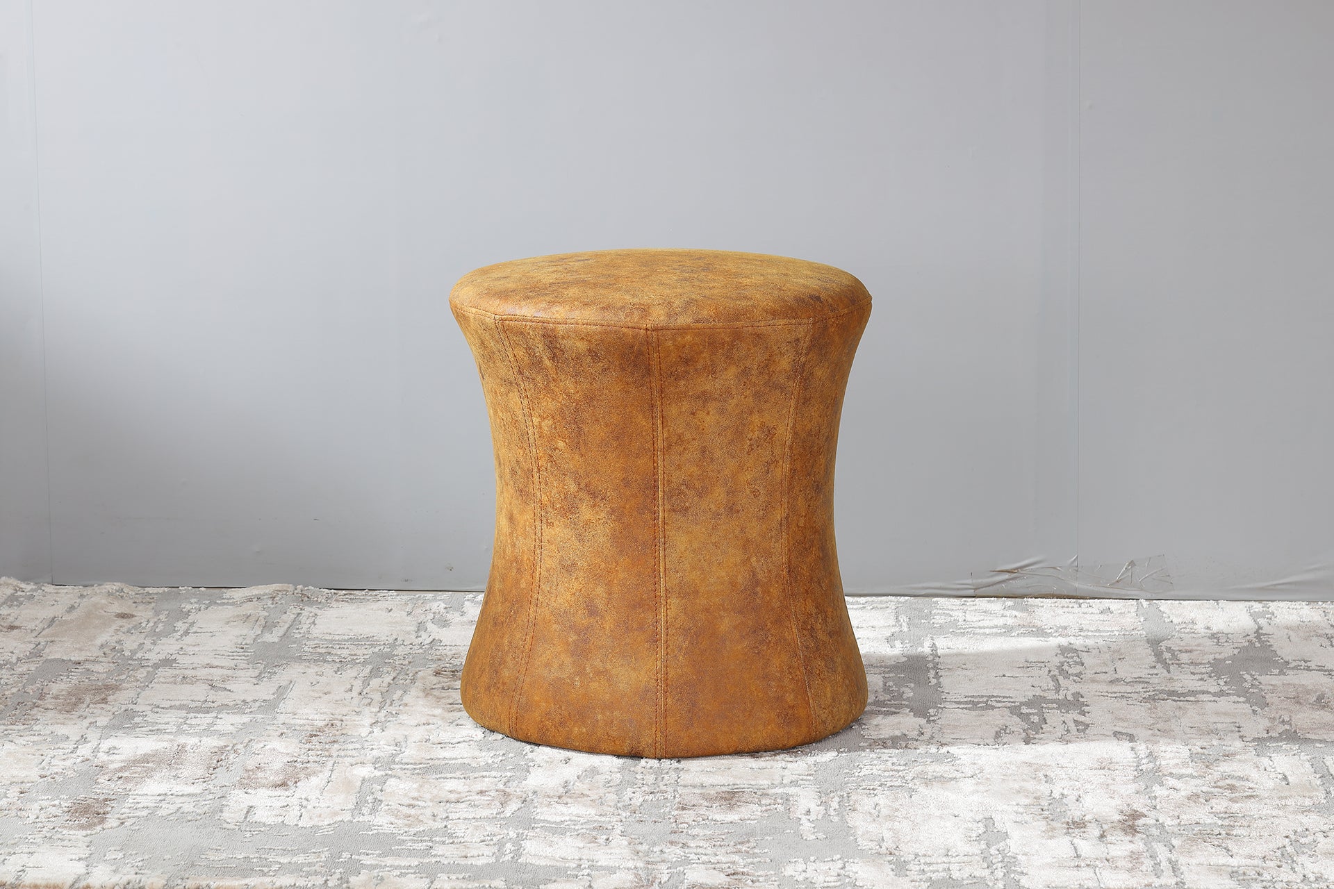 Damaru Shape Pouf