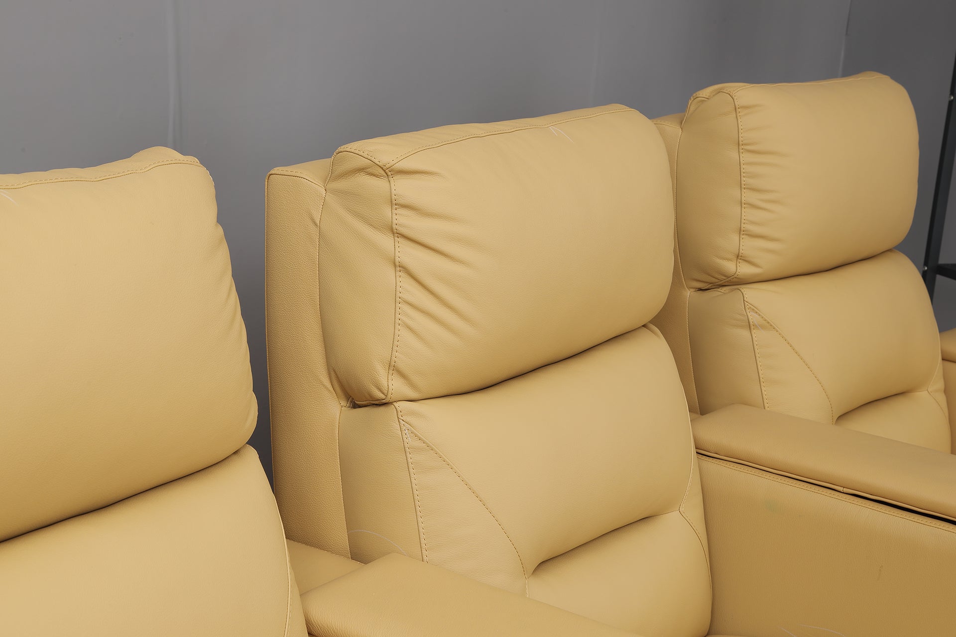 Italian Leather Home Theater Recliners