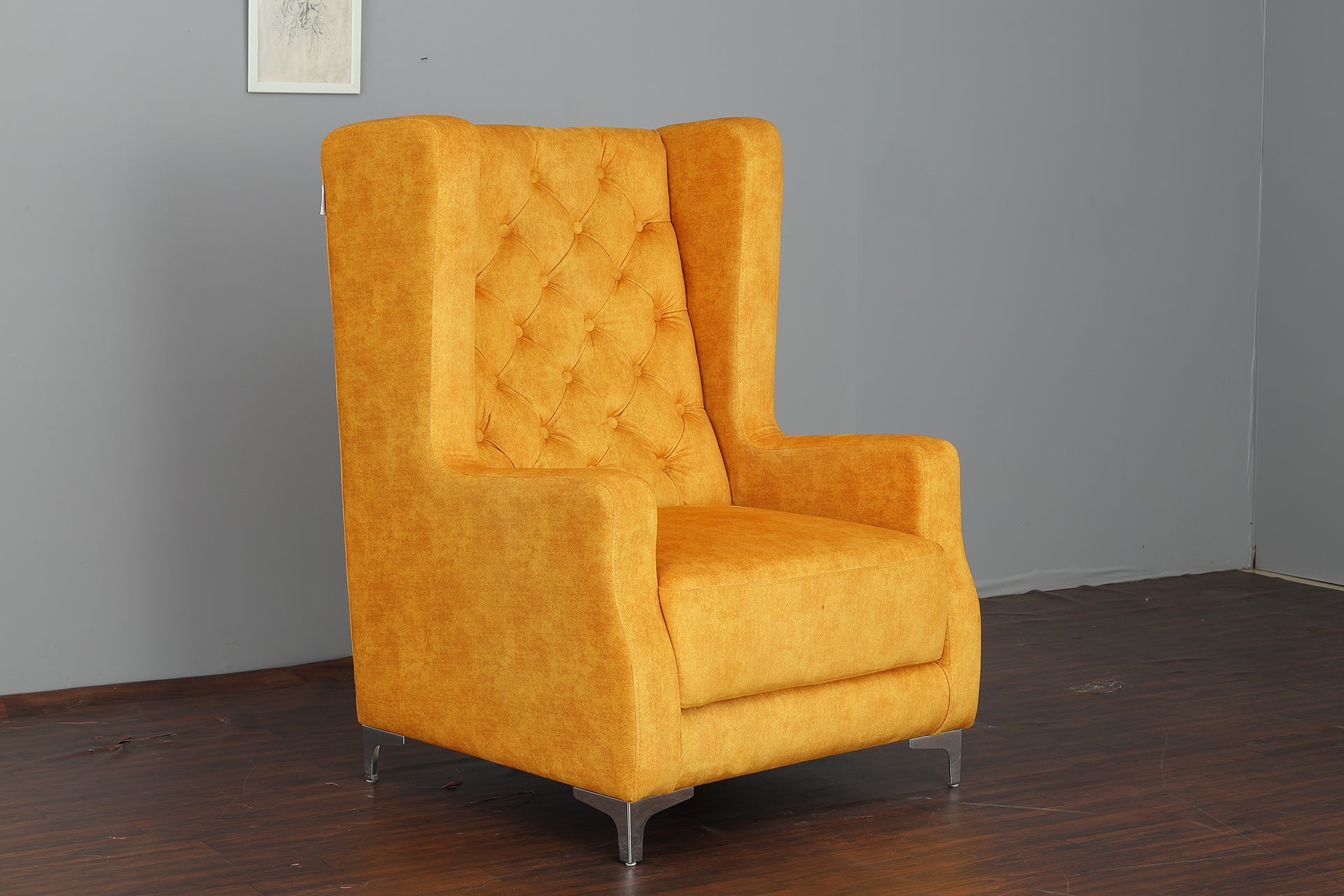 Chester Button Accent Chair