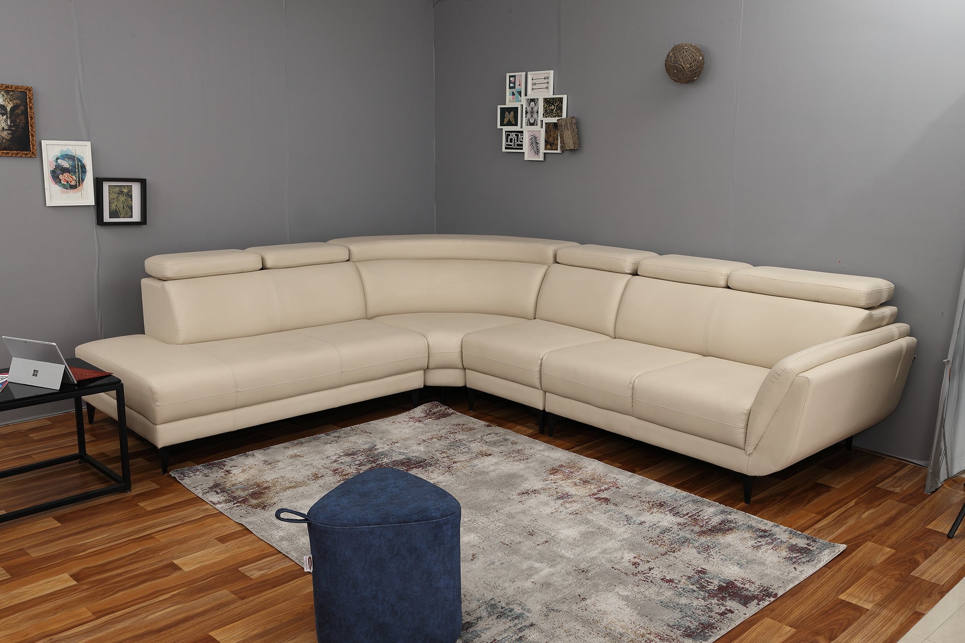 Georgia Corner Headrest Sofa