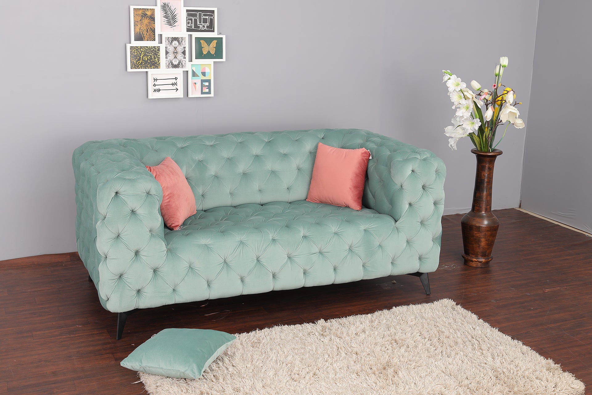 2 S Full Tuft Block Chester Sofa